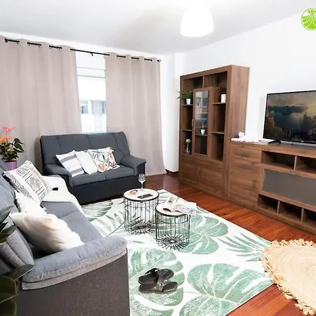Large Complete Apartment, In The Center With Balcony Saint-Jacques-de-Compostelle Extérieur photo